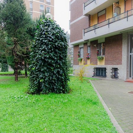 ミラノMini Loft Linate Airport And Blu Metroアパートメント エクステリア 写真